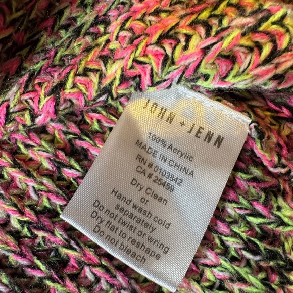 John + Jenn Pink and Green Neon Chunky Knit Cropped Sweater - Picture 4 of 8